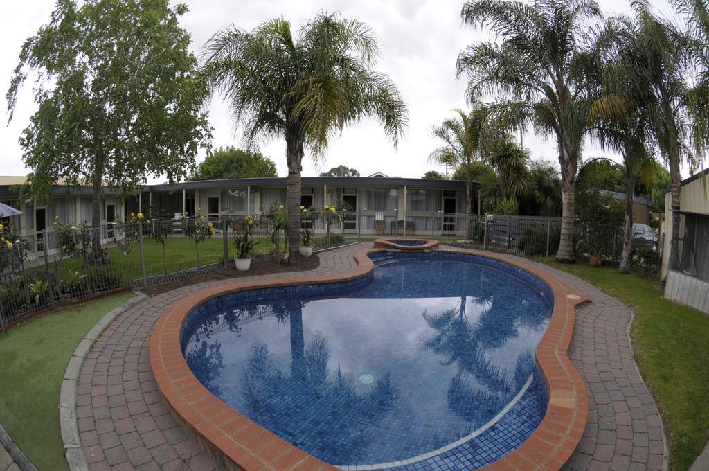 Warrina Motor Inn Wodonga Cbd Kültér fotó