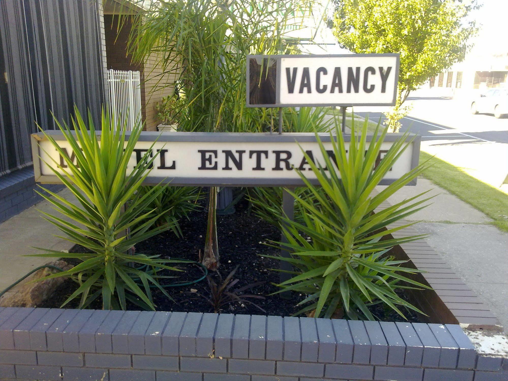 Warrina Motor Inn Wodonga Cbd Kültér fotó